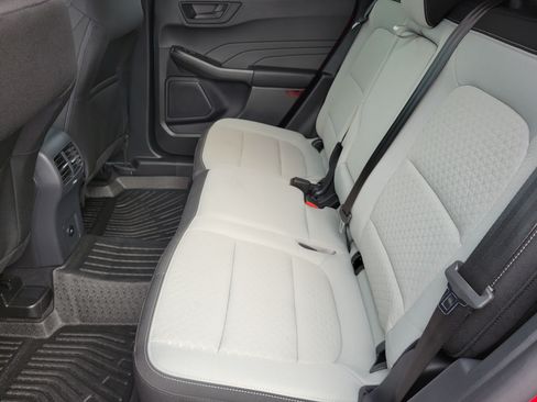 Used 2026 Ford Escape Active w/ Tech Pack #1 FWD image 12