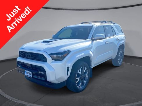 New 2026 Toyota 4Runner TRD Sport AWD/4WD image 1