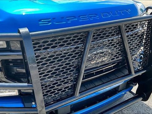 Used 2021 Ford F350 Lariat AWD/4WD image 31