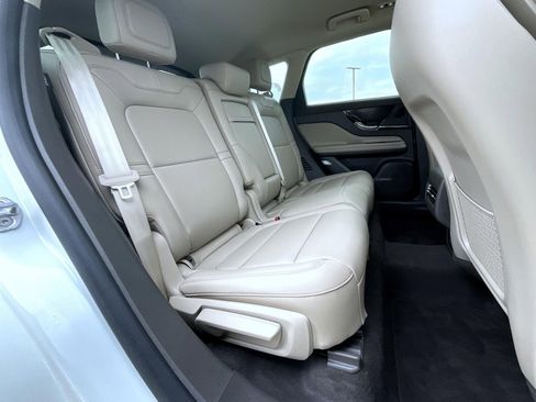 Used 2024 Lincoln Corsair FWD image 20