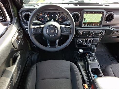Used 2023 Jeep Wrangler Sport AWD/4WD image 11