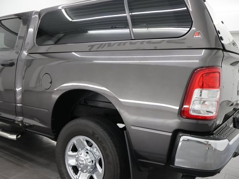 Used 2024 RAM 2500 Tradesman w/ Chrome Appearance Group AWD/4WD image 31