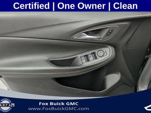 Used 2024 Buick Encore GX Sport Touring FWD image 23