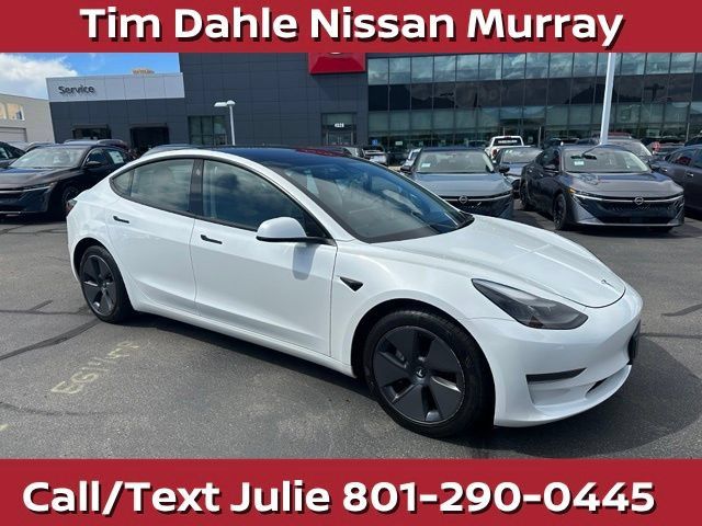 Used 2023 Tesla Model 3 Standard Range RWD image 1