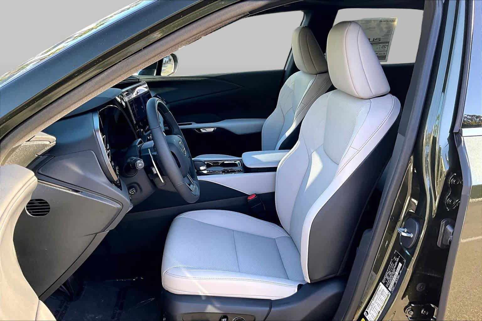 New 2026 Lexus RX 350 Premium w/ Convenience Package FWD image 18