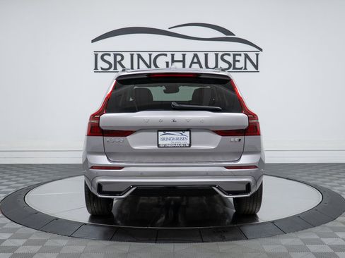 New 2026 Volvo XC60 B5 Plus w/ Climate Package AWD/4WD image 6
