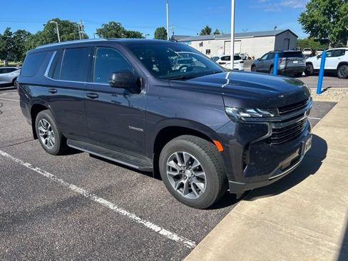 Used 2024 Chevrolet Tahoe LT w/ LT Signature Package AWD/4WD image 1