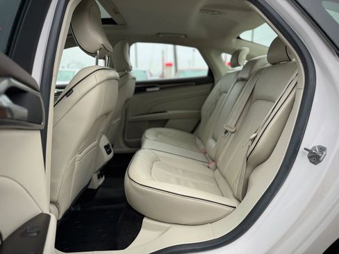 Used 2017 Ford Fusion Platinum image 17