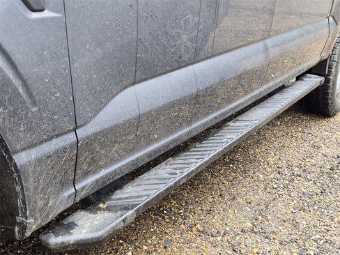 Used 2022 Ford F150 XLT w/ Equipment Group 302A High image 9