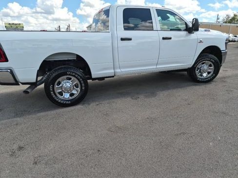 New 2026 RAM 2500 Tradesman w/ Chrome Appearance Group AWD/4WD image 10
