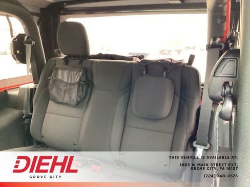 Used 2021 Jeep Wrangler Sport AWD/4WD image 13