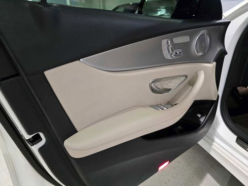 Used 2020 Mercedes-Benz E 450 4MATIC Wagon image 19