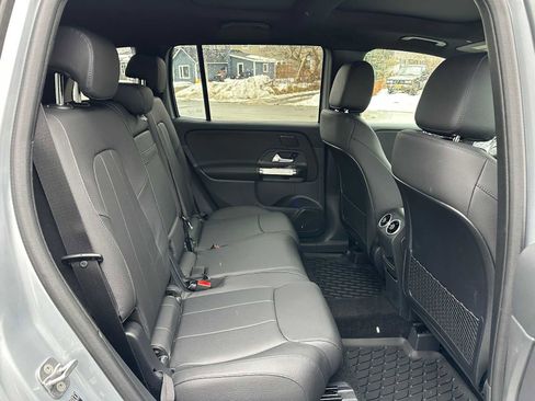 New 2026 Mercedes-Benz GLB 250 4MATIC image 12