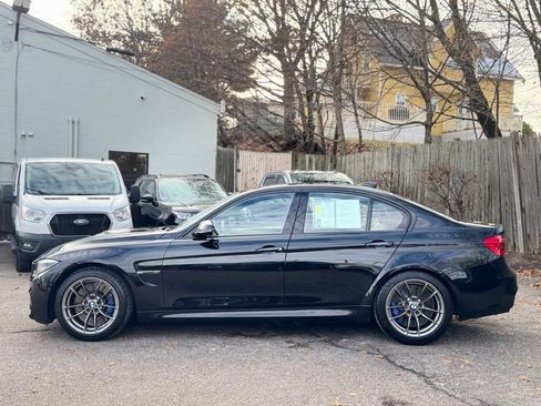 Used 2018 BMW M3 image 3