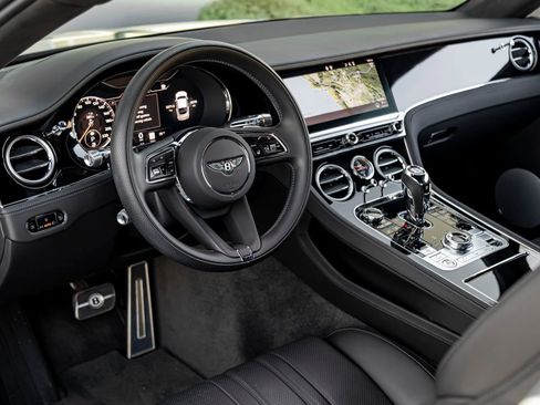 Certified 2023 Bentley Continental GT Mulliner image 19