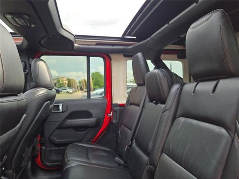 Used 2021 Jeep Wrangler Unlimited Rubicon AWD/4WD image 75