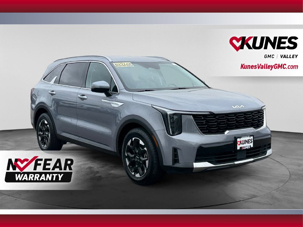 Used 2024 Kia Sorento S FWD image 1