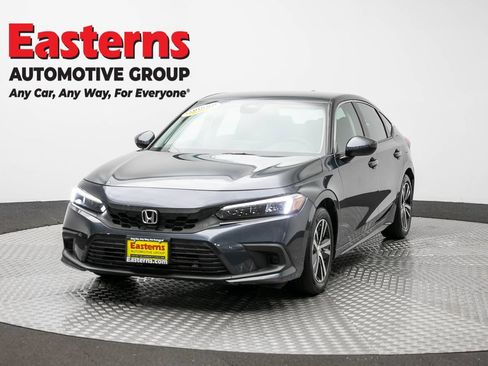Used 2023 Honda Civic LX image 1