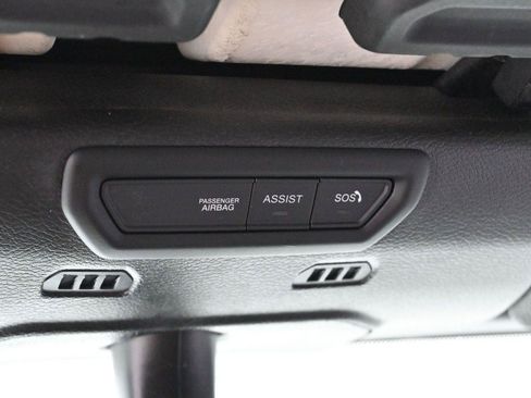 Used 2022 Jeep Wrangler Sport AWD/4WD image 27