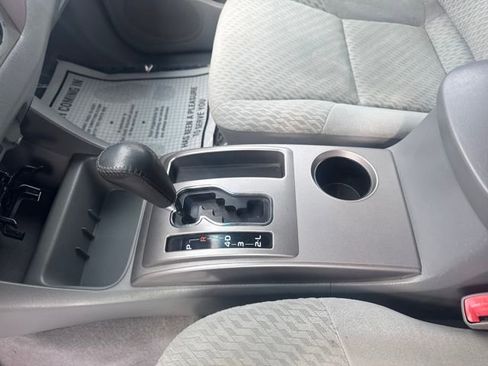 Used 2011 Toyota Tacoma 4x4 Double Cab w/ SR5 Pkg #2 image 21