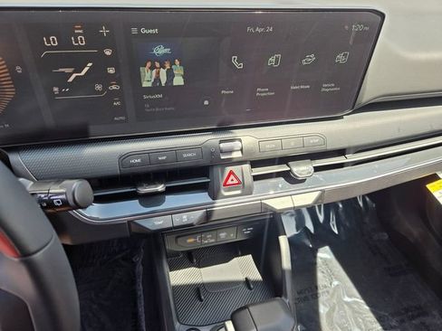 New 2026 Kia K4 EX FWD image 9