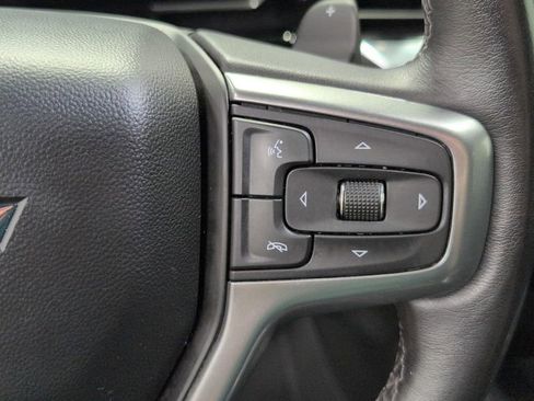 Used 2022 Chevrolet Silverado 1500 LT AWD/4WD image 12