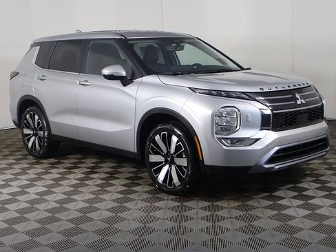 New 2026 Mitsubishi Outlander SE AWD/4WD image 55