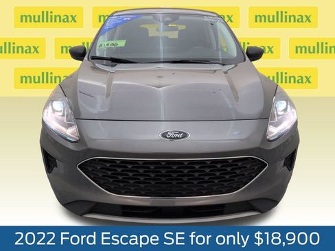 Certified 2022 Ford Escape SE w/ Convenience Package FWD image 14