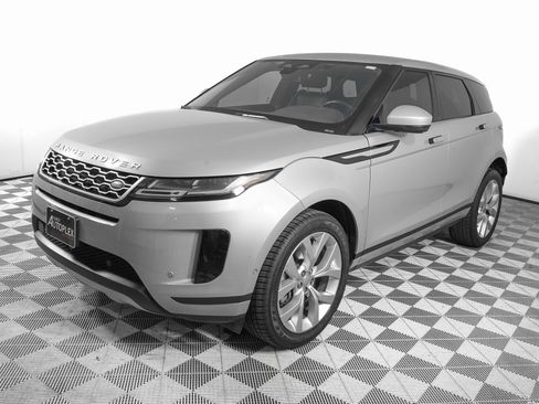 Used 2021 Land Rover Range Rover Evoque SE image 8