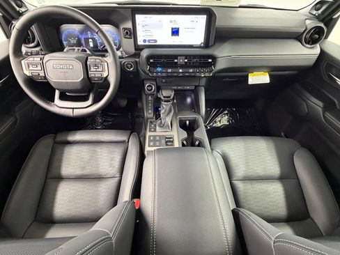 Certified 2026 Toyota Land Cruiser w/ Premium Package AWD/4WD image 39