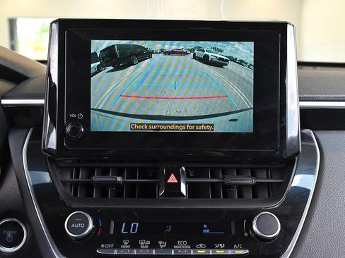 Used 2023 Toyota Corolla Cross AWD Hybrid image 23