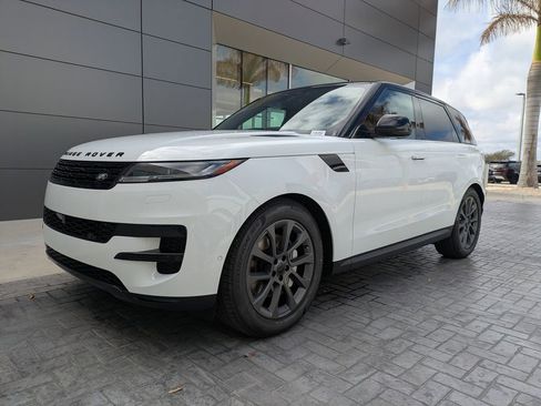 New 2026 Land Rover Range Rover Sport SE image 9