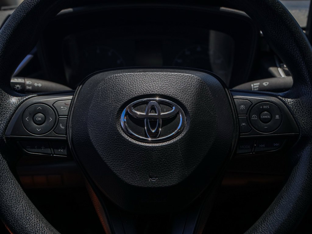 Used 2024 Toyota Corolla LE FWD image 25