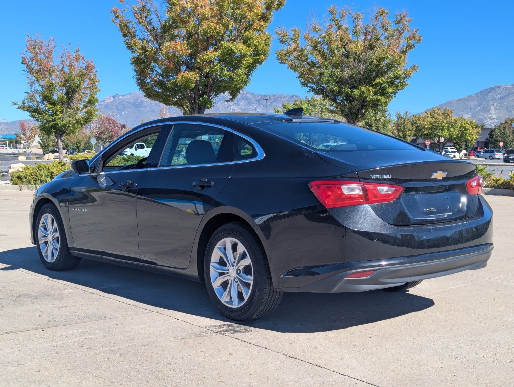Used 2025 Chevrolet Malibu LT FWD image 6