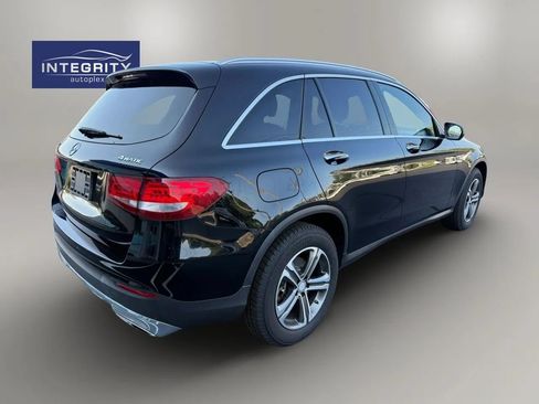 Used 2016 Mercedes-Benz GLC 300 4MATIC image 5