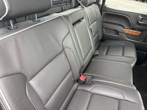 Used 2017 Chevrolet Silverado 1500 High Country AWD/4WD image 19