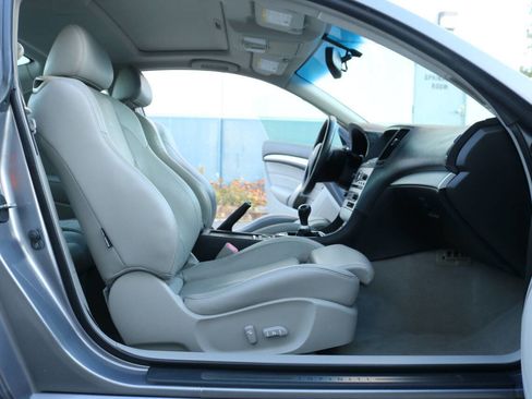 Used 2008 INFINITI G37 Sport w/ Premium Pkg image 14