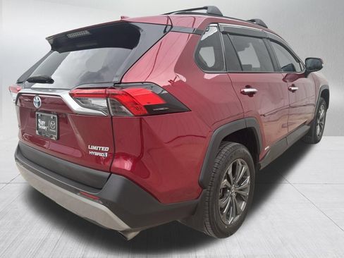 Used 2022 Toyota RAV4 Limited AWD/4WD image 9