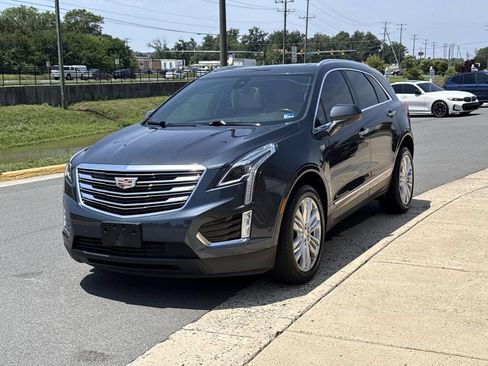 Used 2019 Cadillac XT5 Premium Luxury w/ Driver Assist Package FWD image 21