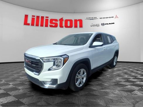 Used 2024 GMC Terrain SLE image 7