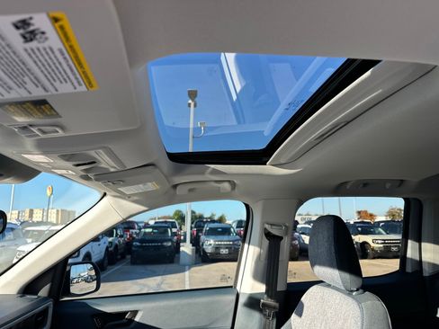 New 2025 Ford Maverick XLT w/ XLT Luxury Package image 20