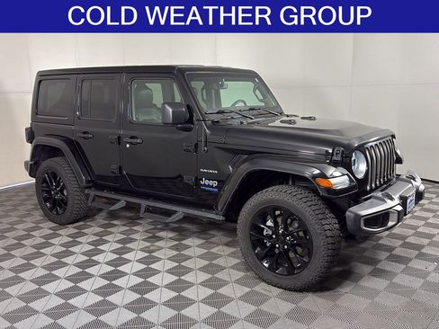 Used 2021 Jeep Wrangler Unlimited Sahara w/ Cold Weather Group image 2