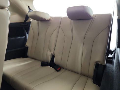 Certified 2023 Acura MDX FWD w/ Technology Package image 36