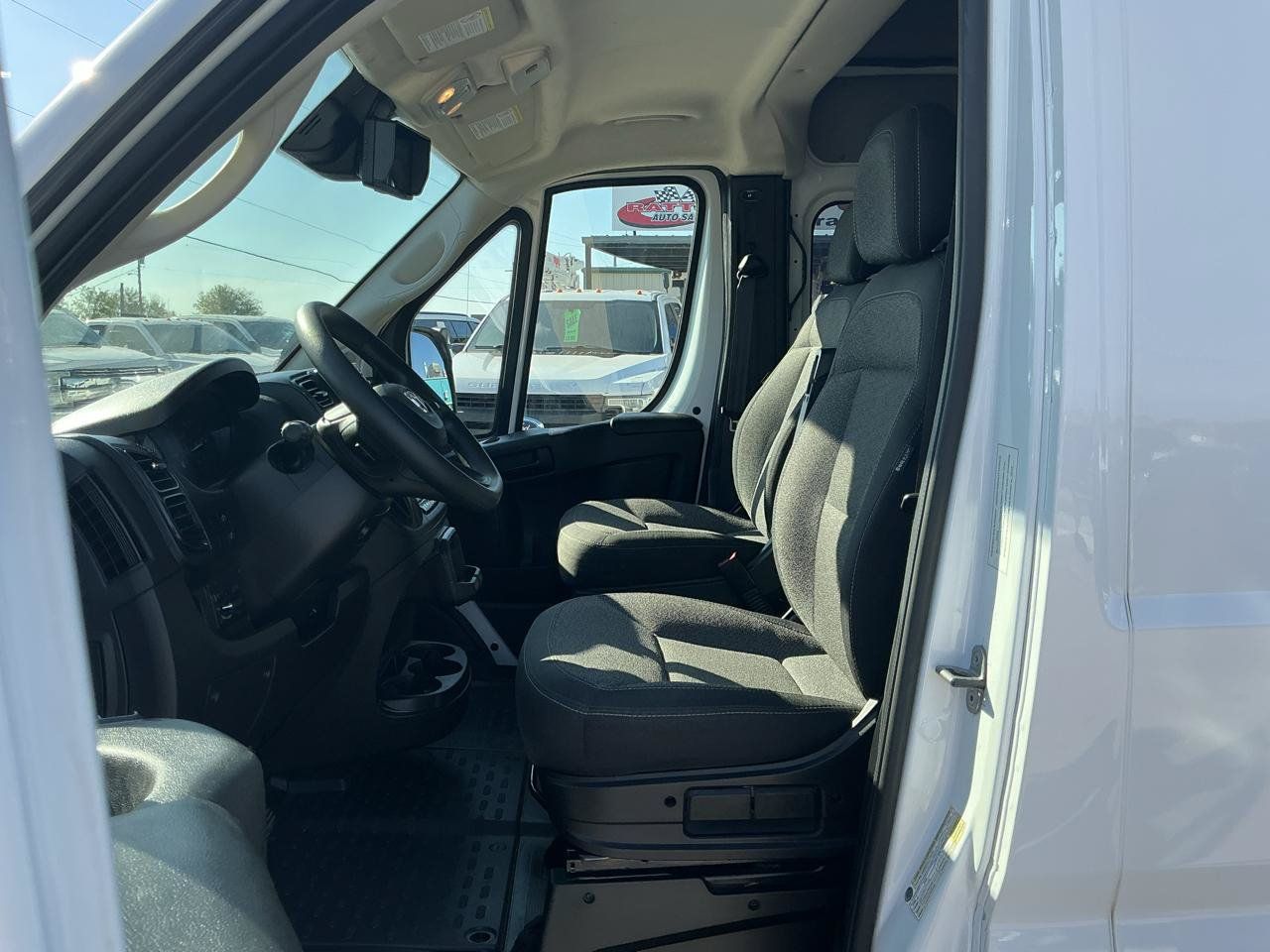 Used 2023 RAM ProMaster 1500 FWD image 10