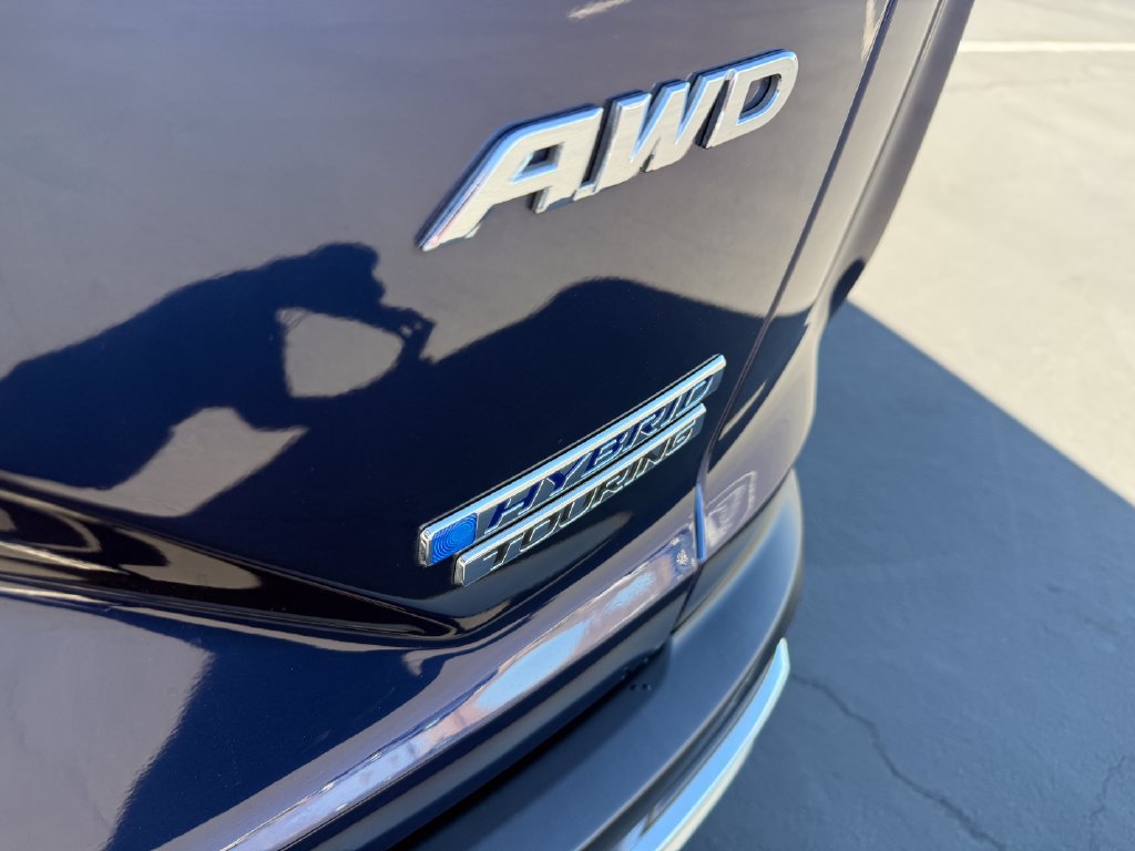 Used 2022 Honda CR-V Touring image 7
