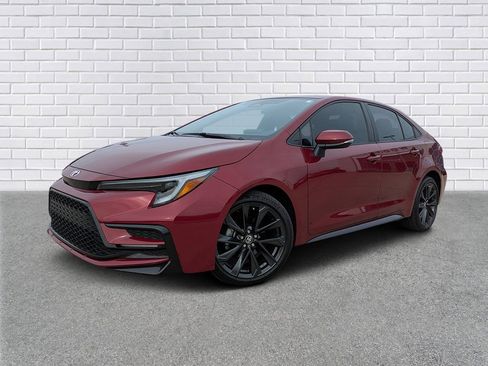 Used 2024 Toyota Corolla SE image 1