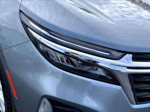 Used 2024 Chevrolet Equinox LT image 33