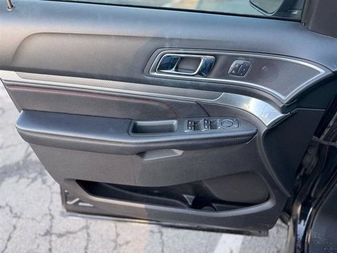 Used 2016 Ford Explorer Sport w/ Equipment Group 401A AWD/4WD image 21