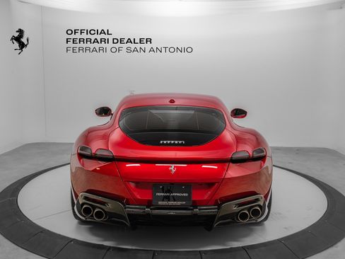 Certified 2022 Ferrari Roma image 10