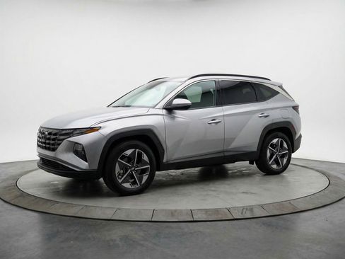 Used 2025 Hyundai Tucson SEL image 3